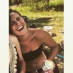 Meet your Posher, Cassandra